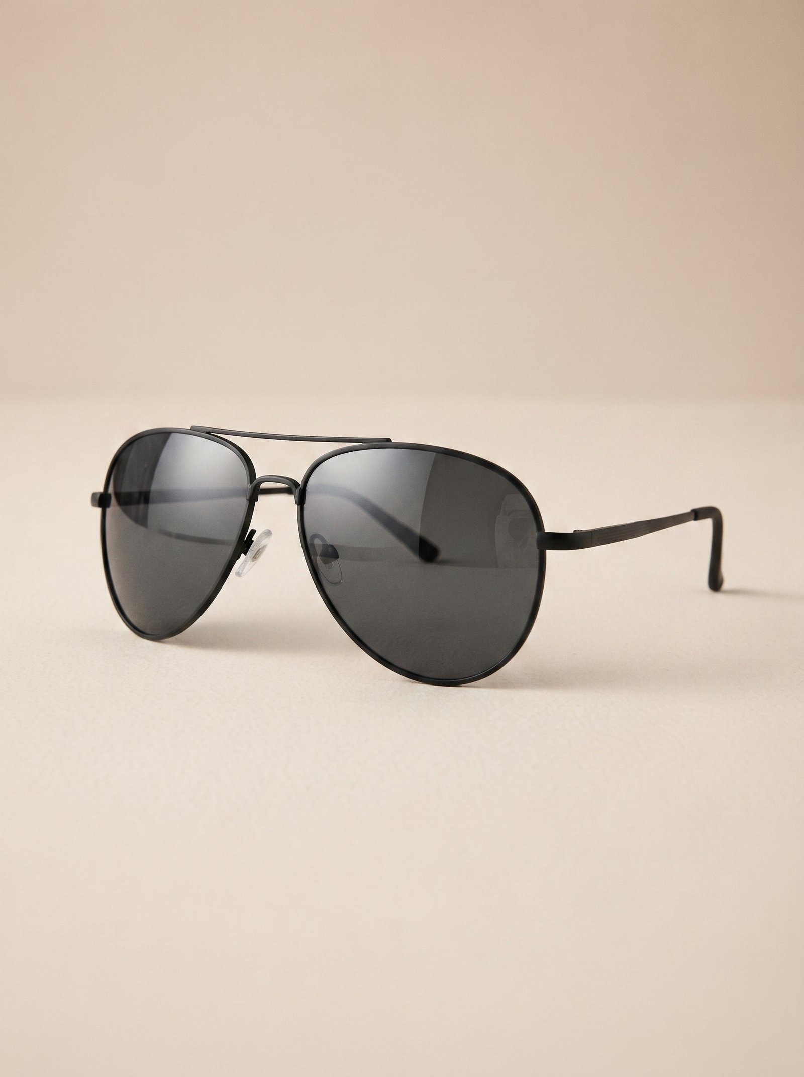 Classic Black Aviator Sunglasses - Image 4